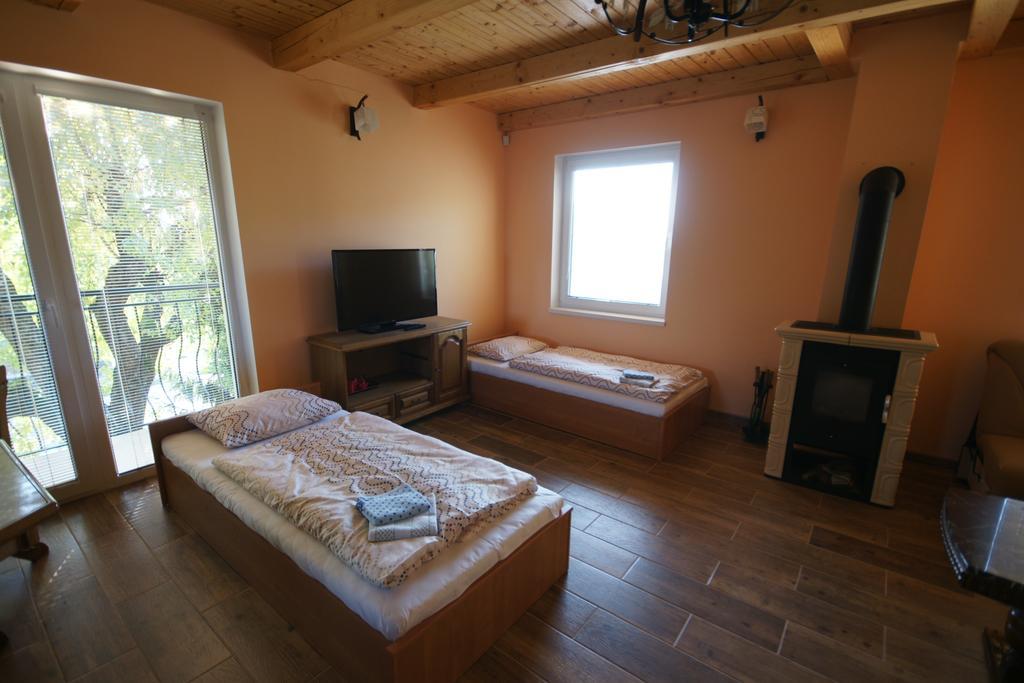 Vinicky Apartment Vinny Dom מראה חיצוני תמונה